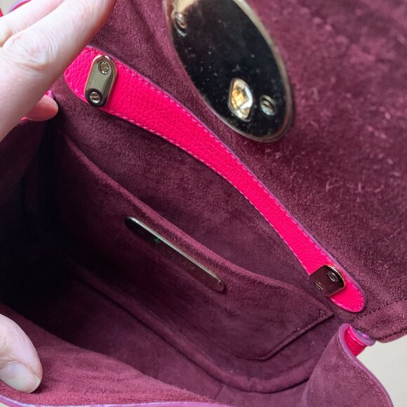 Hill and Friends Happy crossbody bag in Hot Neon Pink. - Picture 5 of 8